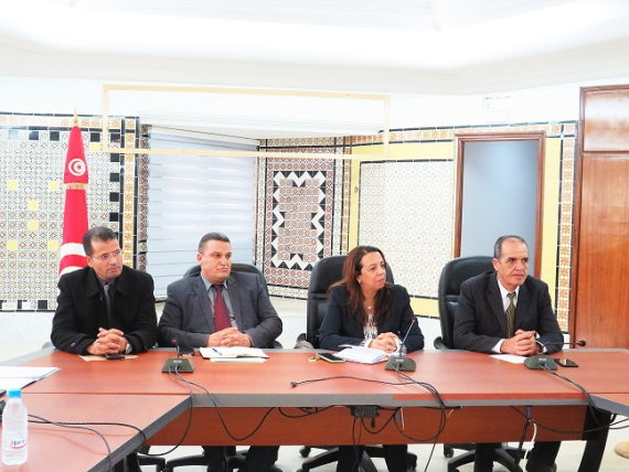 السيدة والية نابل تؤدي زيارة عمل إلى بلدية نابل